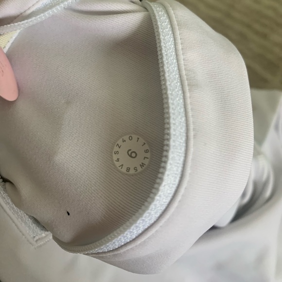 Lululemon speed up tight - Picture 5 of 5